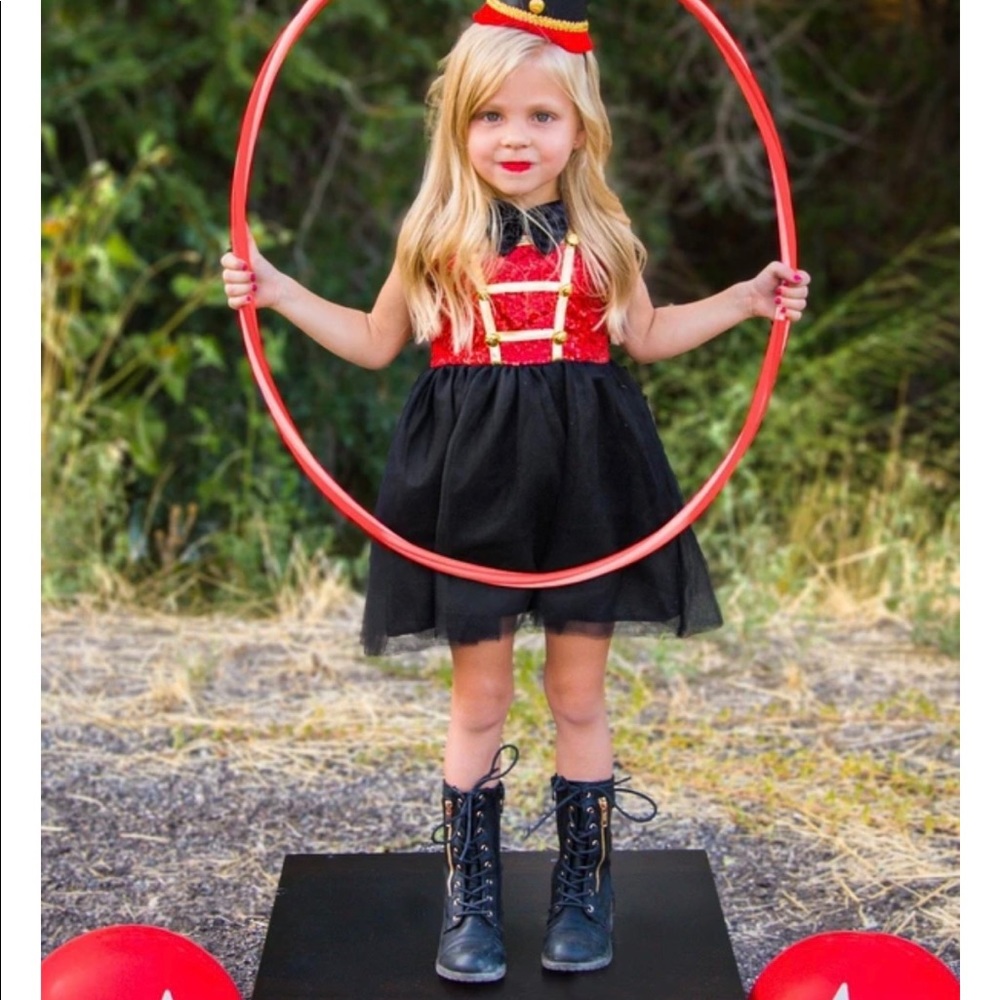 Girls Carnival Ringmaster Costume Set 8/9 years